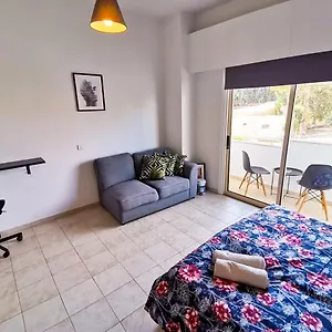 Central Square Nomadic Homestay Larnaca